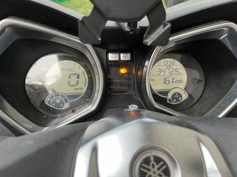Xmax 125 - 2