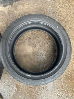 Predam dve pneumatiky 245/40 R19 Bridgestone - 2