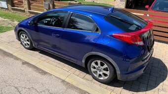 Honda Civic 2012 1.4 i-VTEC 109000 km - 2
