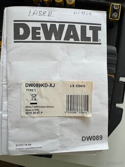Laserový nivelak Dewalt - 2