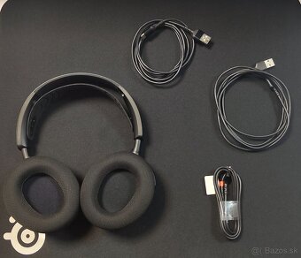 Predám SteelSeries Arctis Nova 7 - 2