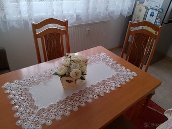 Kuchynský stôl so stoličkami - 2