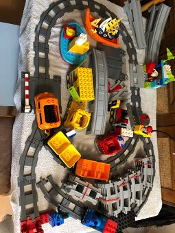 Lego duplo vlaky, nakladne auta, lod - len osobny odber - 2