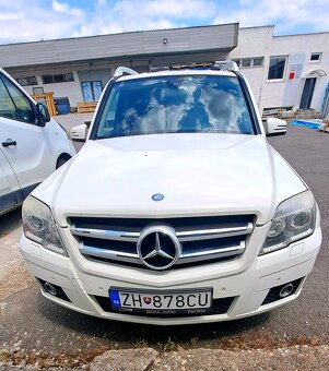 Predám Mercedes-Benz GLK 220 CDI BlueEFFICIENCY 4MATIC A/T - 2