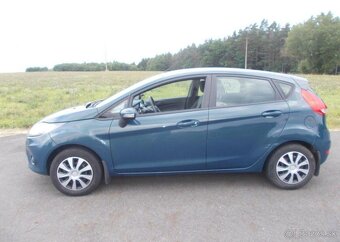 Ford Fiesta 1,2 44 kw perf. stav benzín manuál 44 kw - 2