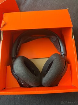 Herne sluchadla Steelseries Arctis nova 1 - 2