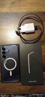 Samsung galaxy S25+ - 2