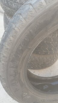 Pneumatiky Dunlop econo 215/69r17 - 2