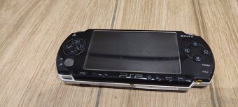 Sony psp 2003 piano black - 2