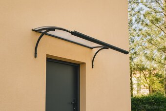 Hliníkový prístrešok nad dvere - 2
