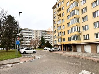 Na prenájom zdielaný priestor, Kaderníctvo, Ružinov, Spustní - 2