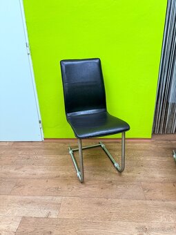 Predám set 7ks kožených stoličiek - 2