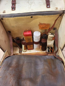 Vojenská lekárnička - 2