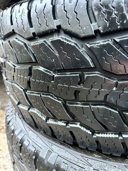 Predám pneumatiky 265/60R18 - 2