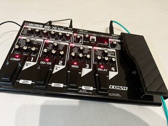 Gitarový multiefekt Boss ME-70 - 2