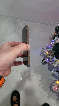 Predám iPhone 12 Pro zlatý. - 2