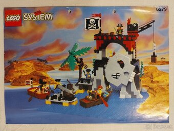 LEGO Pirates 6279 Skull Island - 2