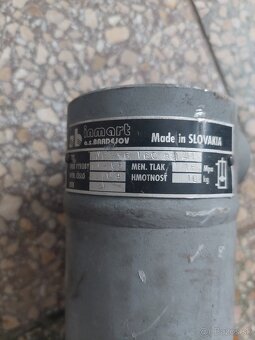 Hydraulický piest,  valec - 2