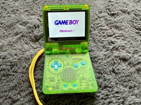 Gameboy Advance SP + Pokémon Emerald - 2