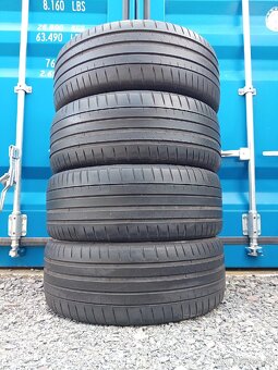 225/45R18 95Y Michelin Pilot sport 4 - 2
