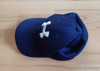 Under Armour tmavomodrá - 2