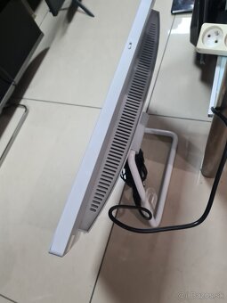 Lenovo Ideacentre AIO 3, 22ADA05 biely - 2