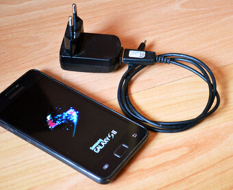 SAMSUNG Galaxy SII - 2