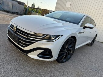 Volkswagen Arteon Shooting Brake R-LINE 2.0 TDI 147kw 4x4
- 2
