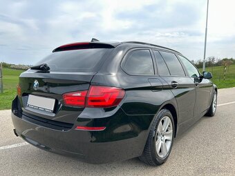 BMW rad 5 Touring 525d xDrive A/T - 2