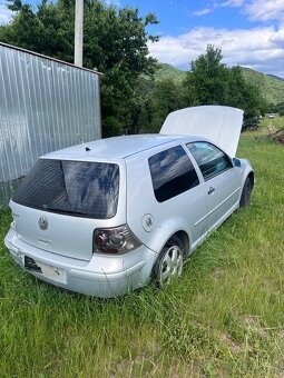 Rozpredám VW Golf IV - 2