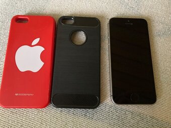 Predám plne funkčný IPhone SE 2016 (32 GB) - 2