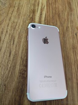 Apple iPhone 7 - 2