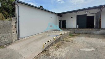 Skladové priestory 1500m2 vo Veľkom Krtíši. - 2