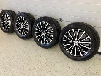 Zimná sada org ŠKODA 5x112 7J ET43 235/55 R18 - 2
