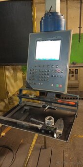 Ohraňovací lis DURMA CNC HAP 30300 - 2