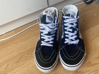 Vans Sk8-Hi na vysokej platforme - 2