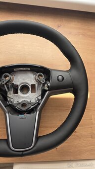 volant TESLA model 3 , Tesla Y vyhrievany - 2