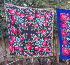 Staré šatky, šály - 2