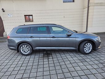 Volkswagen Passat Variant 2.0 TDI DSG ACC Ťažné DVD Kamera - 2