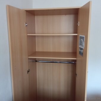 Skriňa šatníková - 2