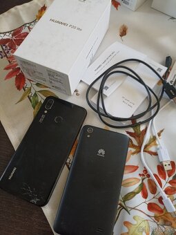 Huawei P20 Lite + Huawei Ascend, príslušenstvo - 2