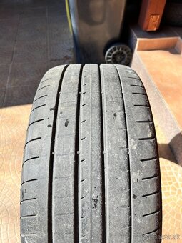 Goodyear Eagle F1 Supersport 235/35 R19 letné - 2