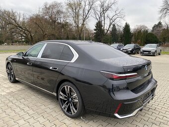 BMW 7 | 740d xDrive 2024, 4000km | Kašmír INDIVIDUAL - 2