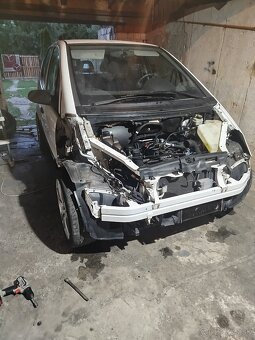 Mercedes A 170 - 2