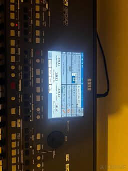 Predavam Korg pa 600 - 2