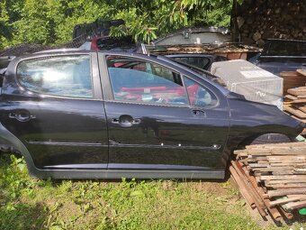 PEUGEOT 207 DVERE ĹAVÉ,PRAVÉ,PREDNÉ,ZADNÉ. - 2