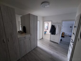 Dám do podnájmu 3 izbový byt - 2