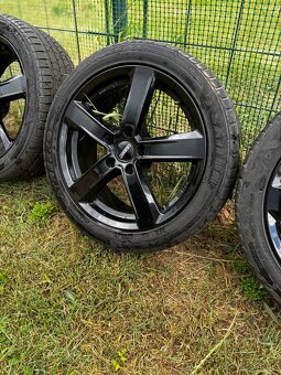 Dezent black 5x112 r17 - 2