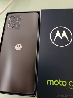 Predám mobil Motorola G14 v záruke do 6.12.2025 - 2