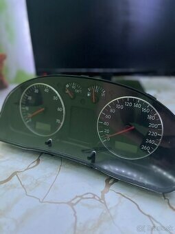Budíky passat - 2
